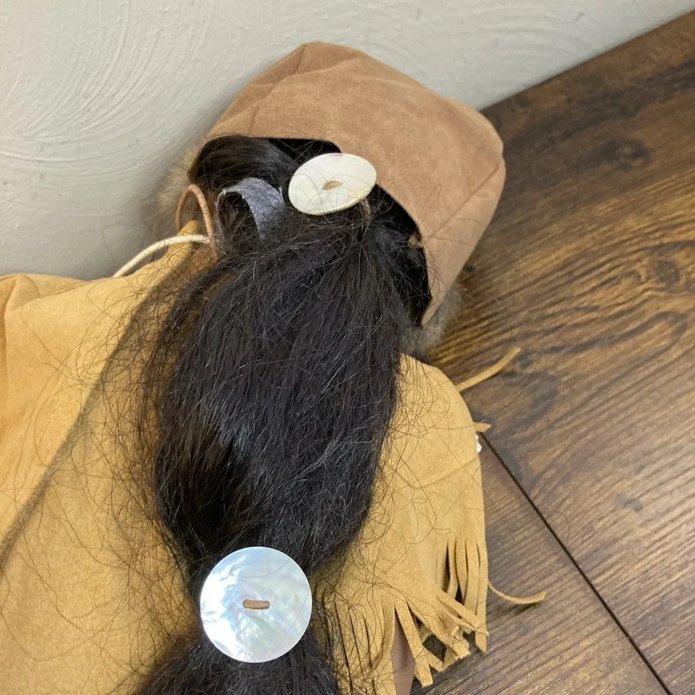 American Girl Kaya Pleasant Company Doll with Outfit Fringe Dress Fur Winter Hat